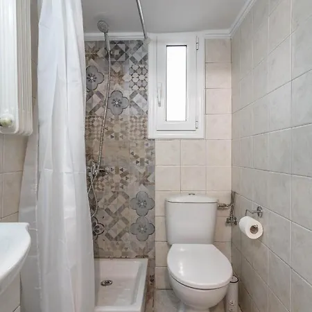 Fav Flat In Apartment *